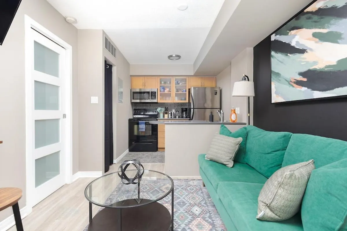 1Bd Townhome Walk To Lake! Toronto Holiday home